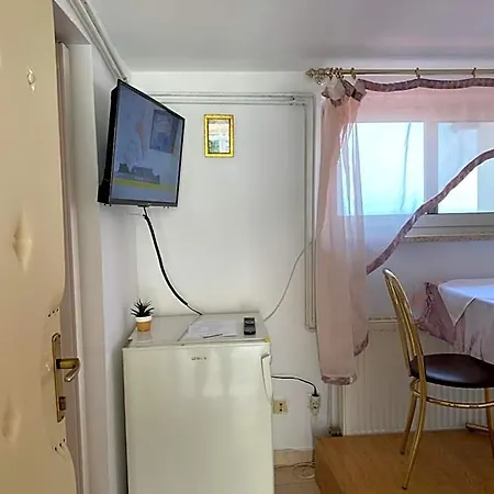 Salyna 3* Οπατία